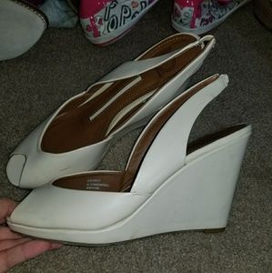 New Directions Wedge Sandals